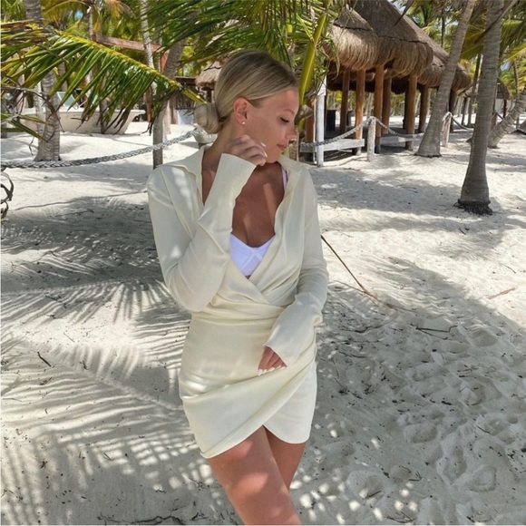 Gauge81 Cream Mini Dress - Picture 4 of 15